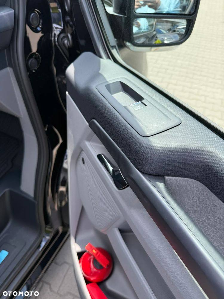 Ford Tourneo Custom 2.0 EcoBlue 320 L2 Titanium - 18