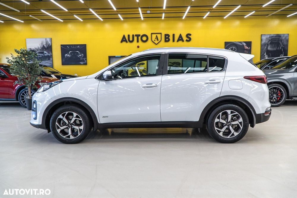 Kia Sportage 1.6 CRDI AWD Eco-Dynamics+ (48V M-H) DCT PLATINUM - 17