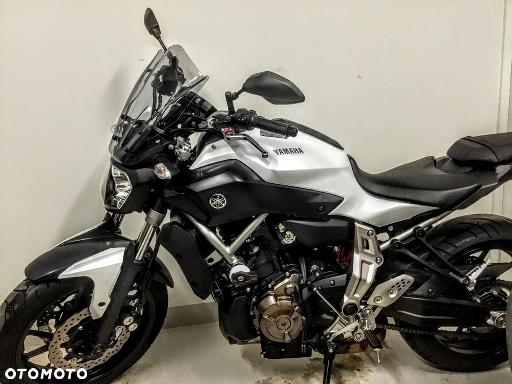 Yamaha MT - 1