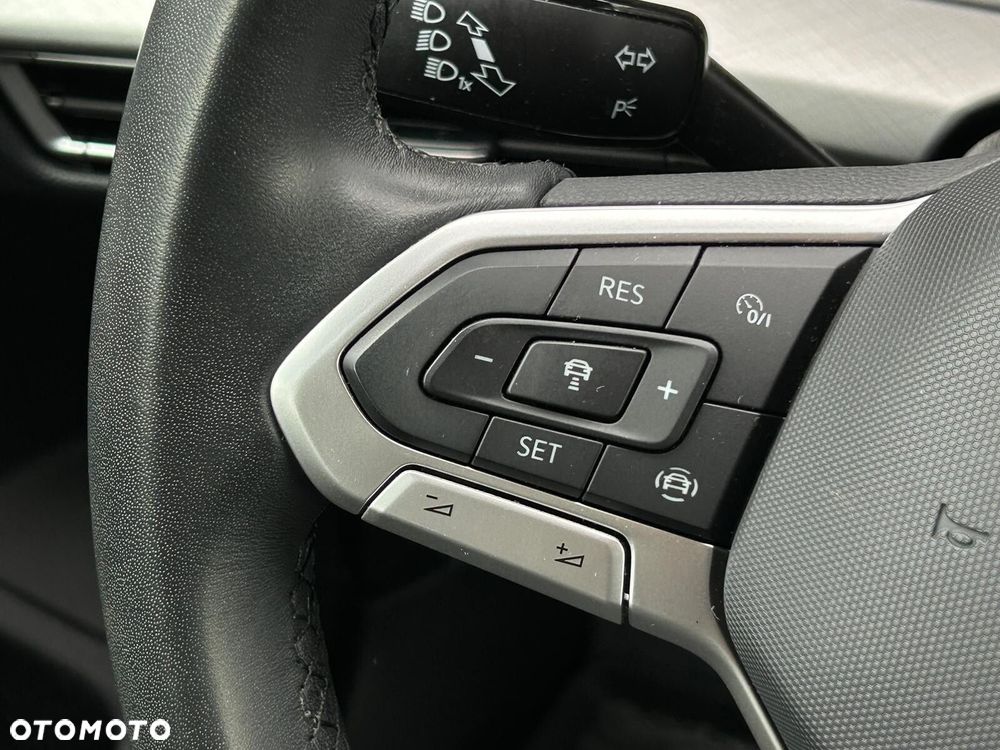 Volkswagen Golf 1.5 TSI EVO Life - 22