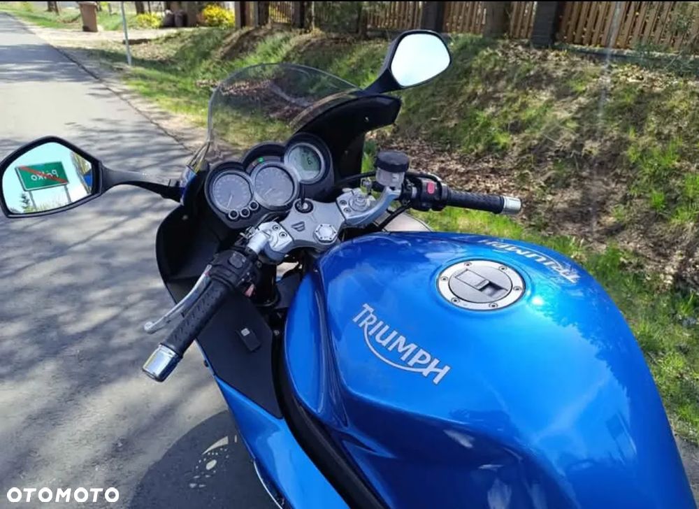 Triumph Sprint - 9