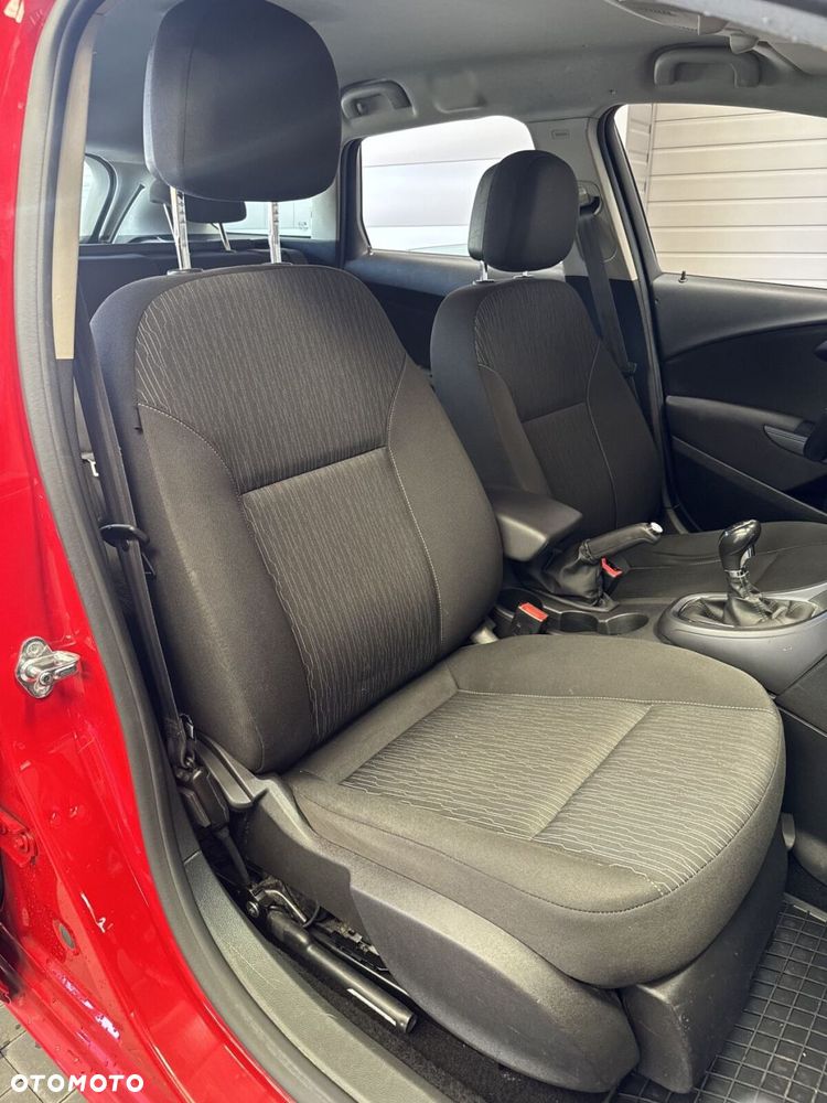 Opel Astra - 24
