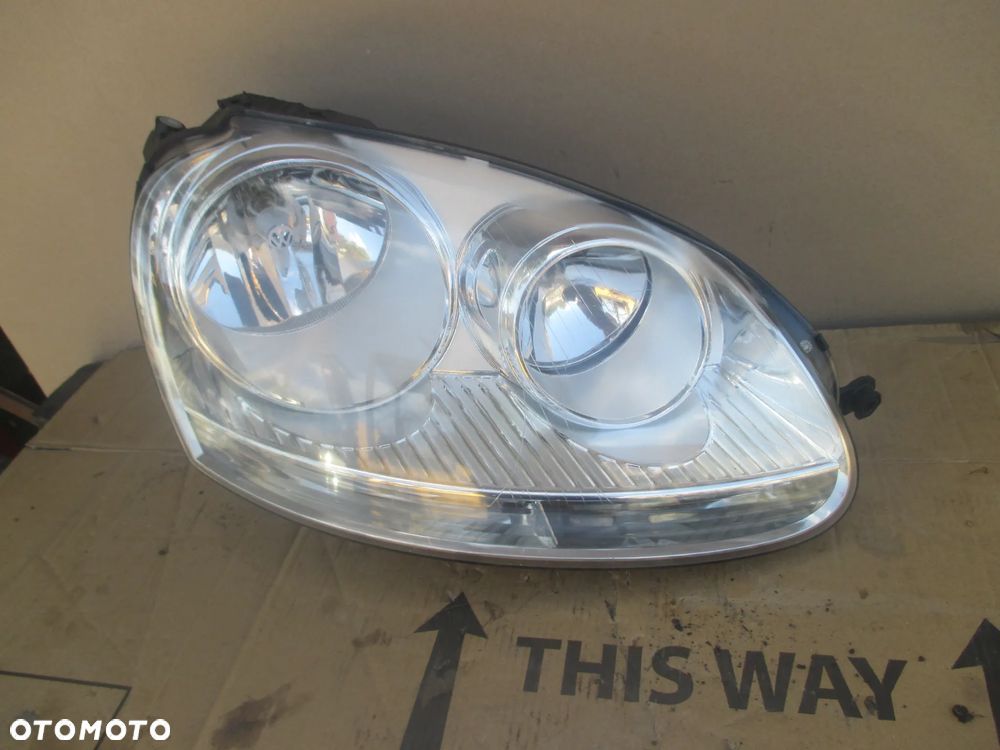 lampa prawa VW Golf V Hella Europa - 6
