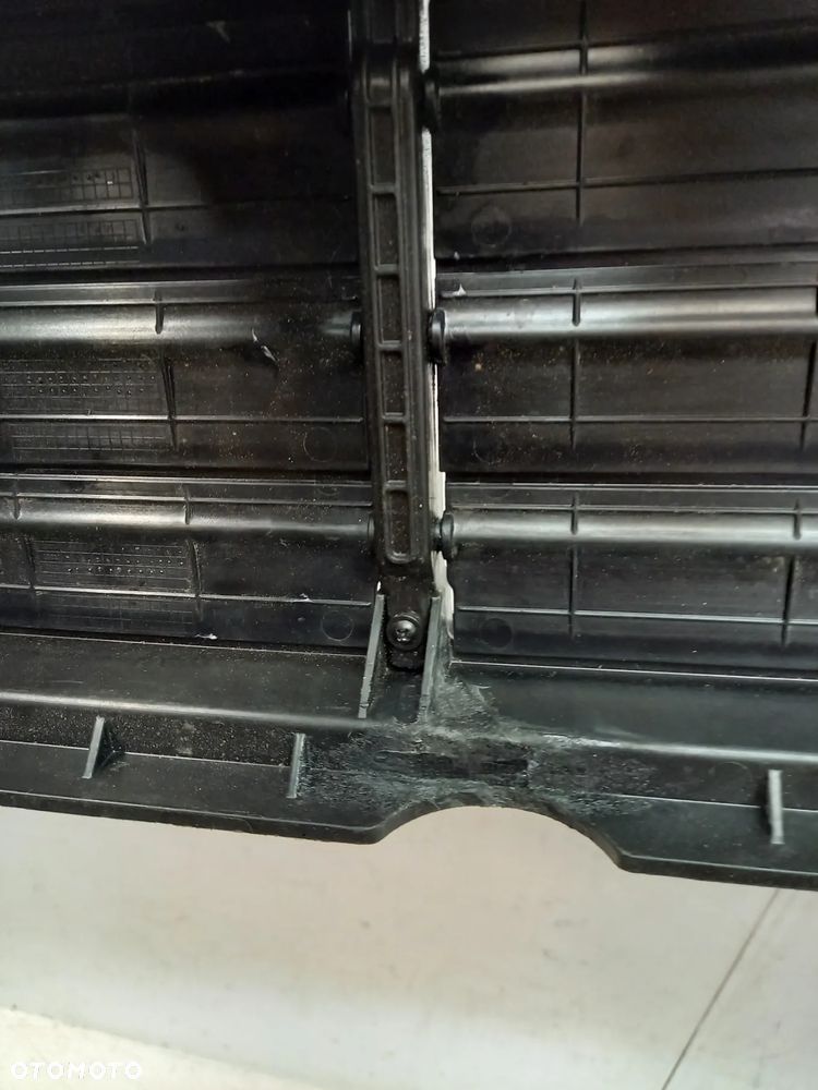 Kia Sportage 5 V HEV zaluzja tunel powietrza wlot aktywny - 9