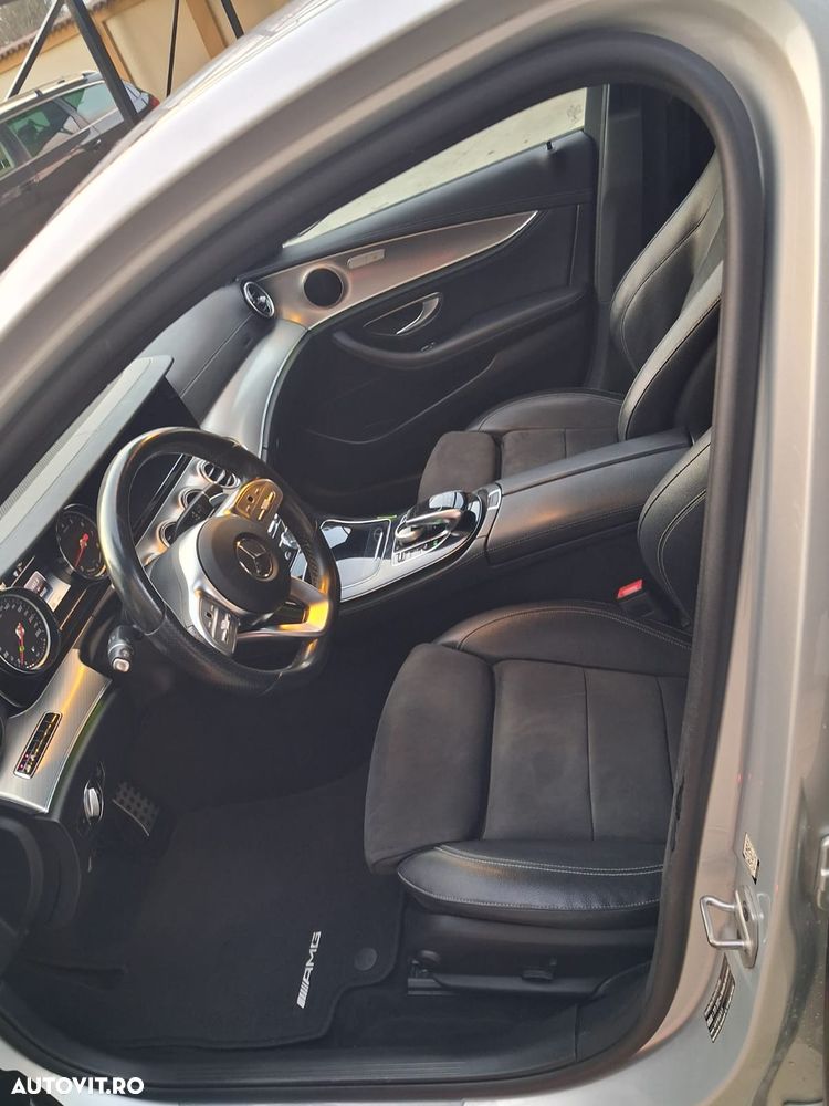 Mercedes-Benz E - 15