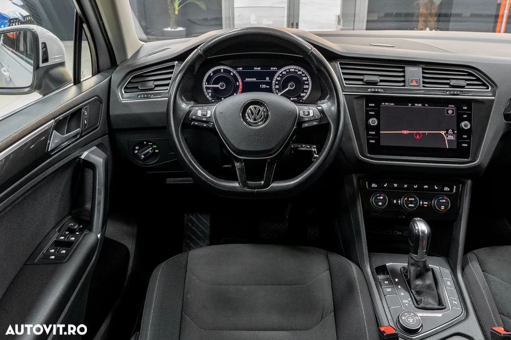 Volkswagen Tiguan 2.0 TDI 4Mot DSG Highline - 30