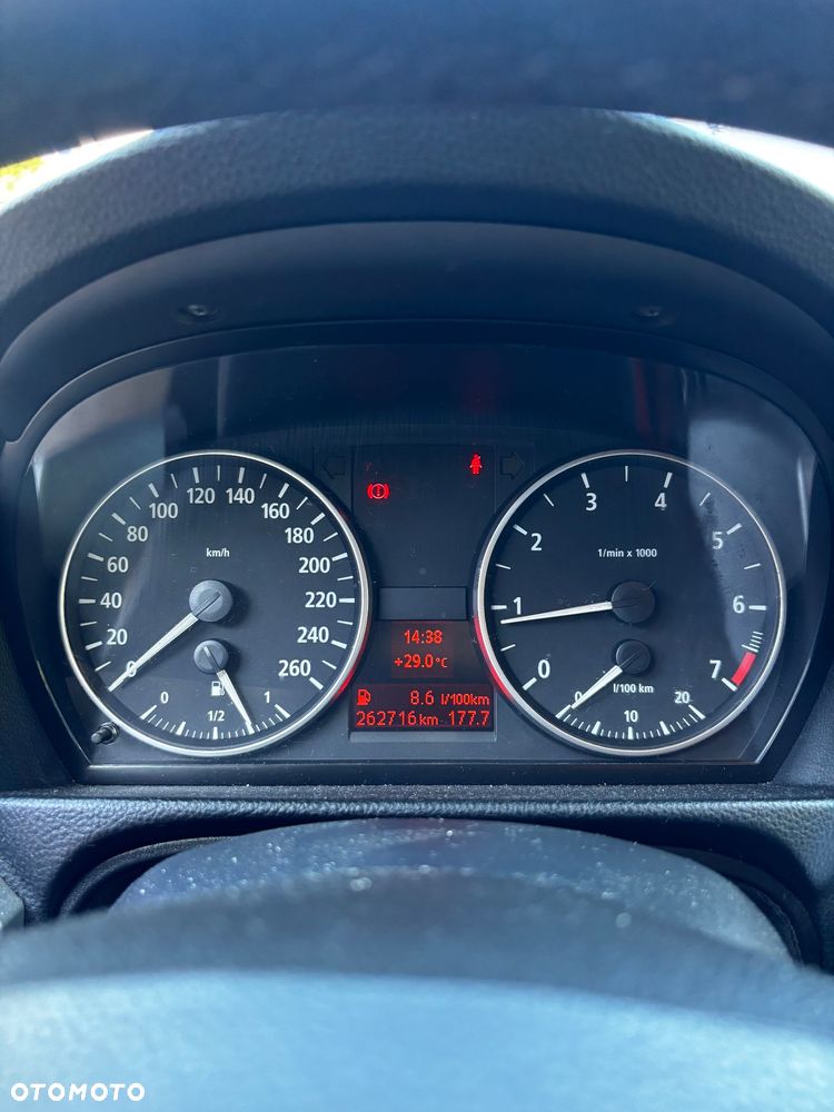 BMW Seria 3 - 10
