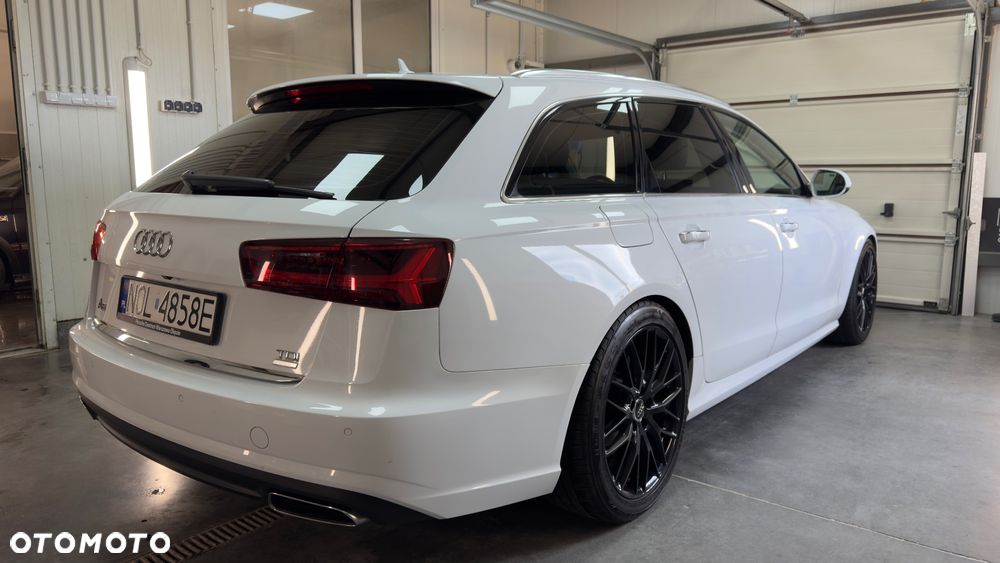 Audi A6 Avant - 1