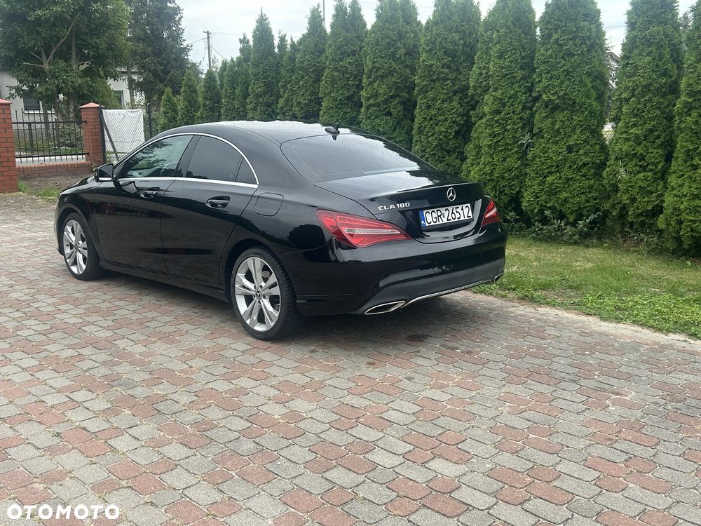 Mercedes-Benz CLA - 4