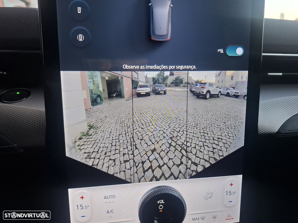 Ford Mustang Mach-E Premium - 23