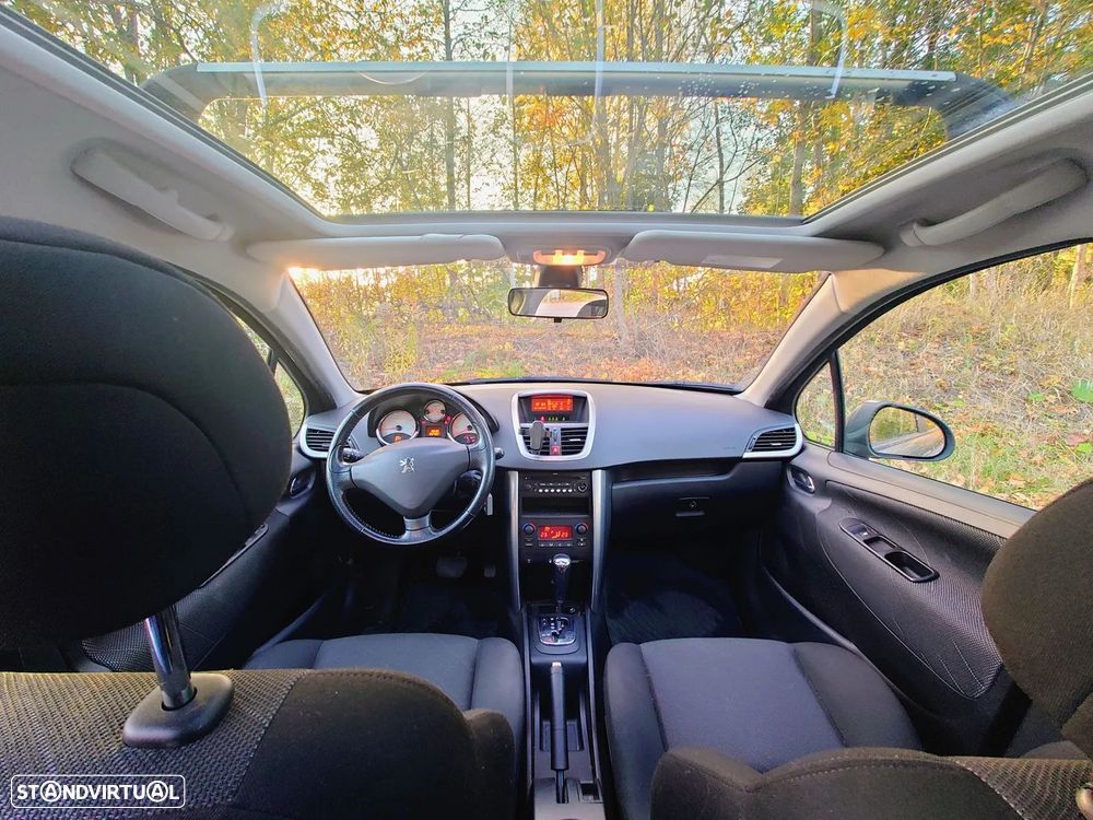 Peugeot 207 - 4