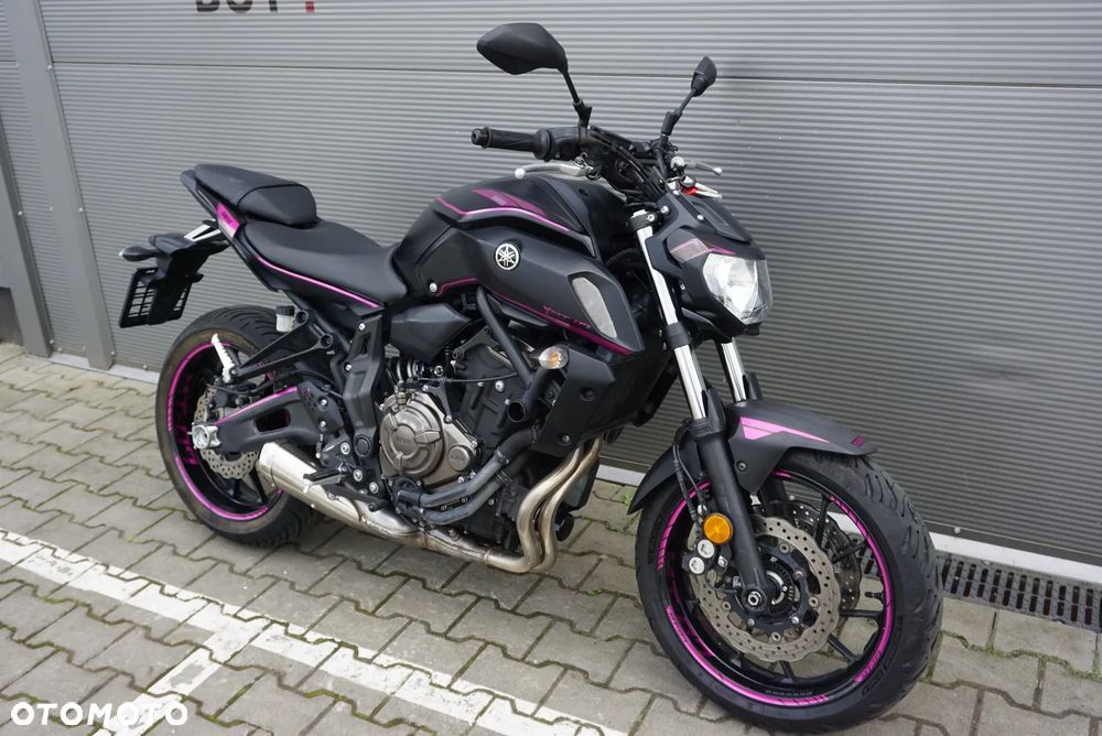 Yamaha MT - 1
