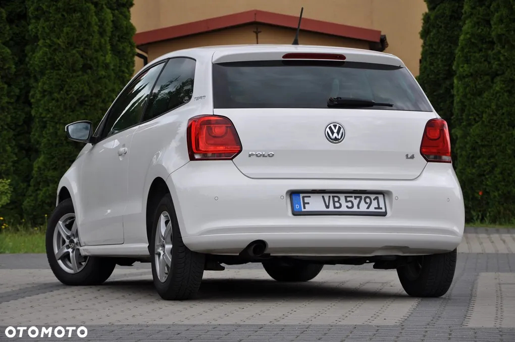 Volkswagen Polo 1.4 Comfortline - 23