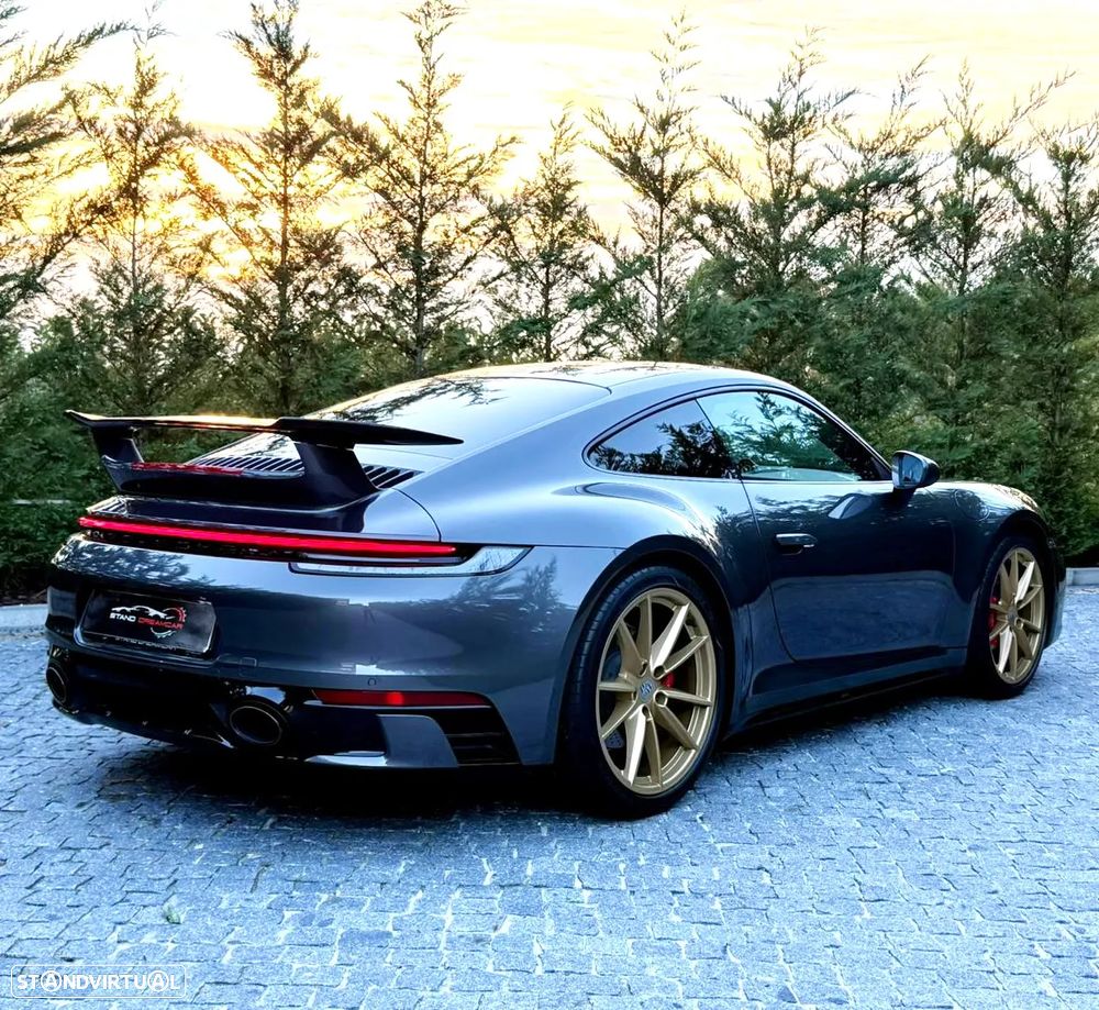 Porsche 911 (992) Carrera 4S PDK - 8