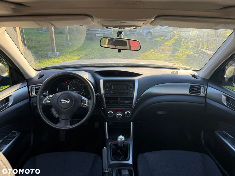 Subaru Forester 2.0X Edition - 21