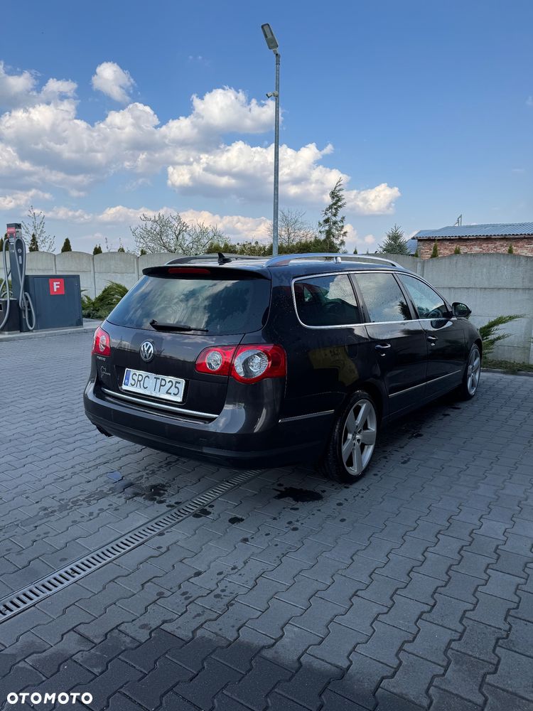 Volkswagen Passat 2.0 TDI DPF BlueMotion Technology Trendline - 3