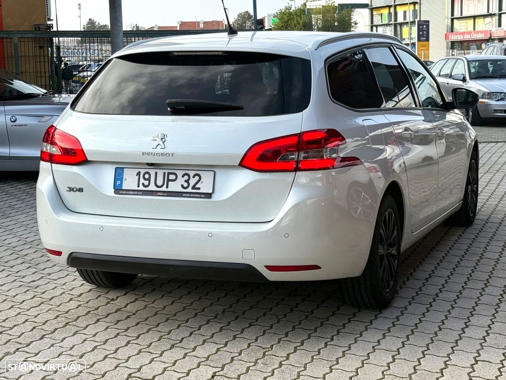 Peugeot 308 SW 1.5 BlueHDi Style EAT8 - 4