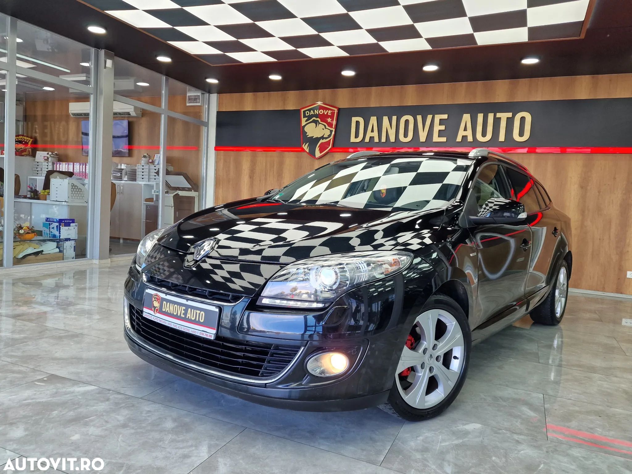 Renault Megane dCi 110 FAP EDC Bose Edition - 1