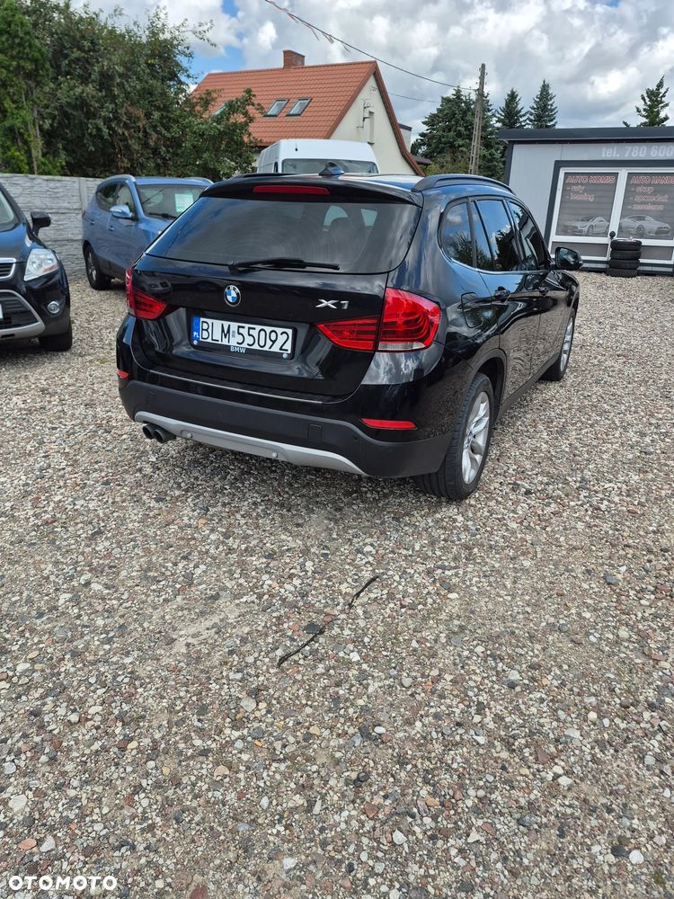 BMW X1 xDrive28i xLine - 6