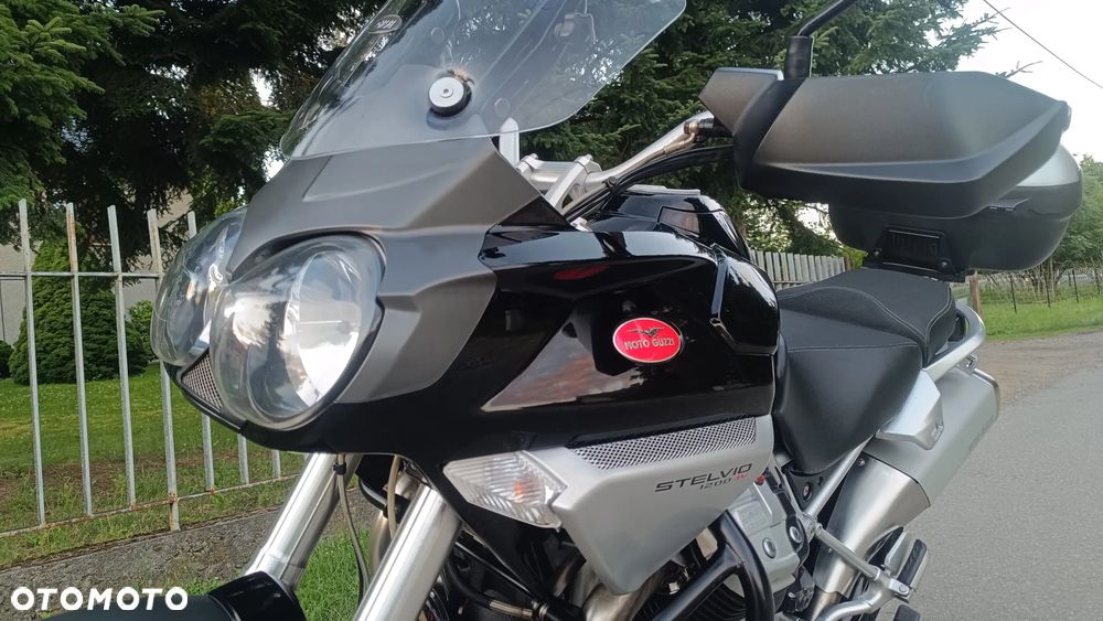 Moto Guzzi Stelvio - 14