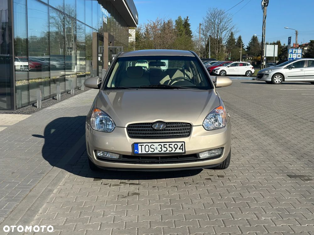 Hyundai Accent 1.4 Classic - 2