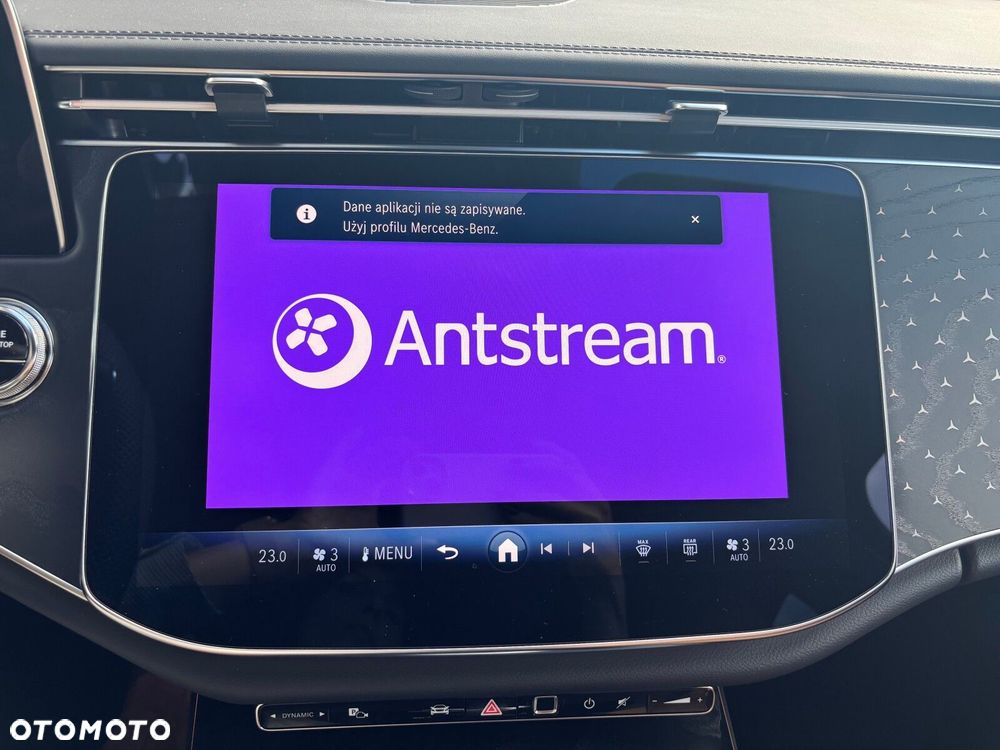 Mercedes-Benz Klasa E - 28