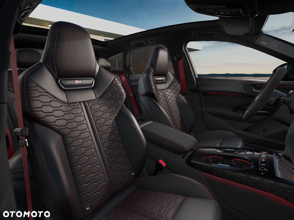 Audi RS5 Avant - 9