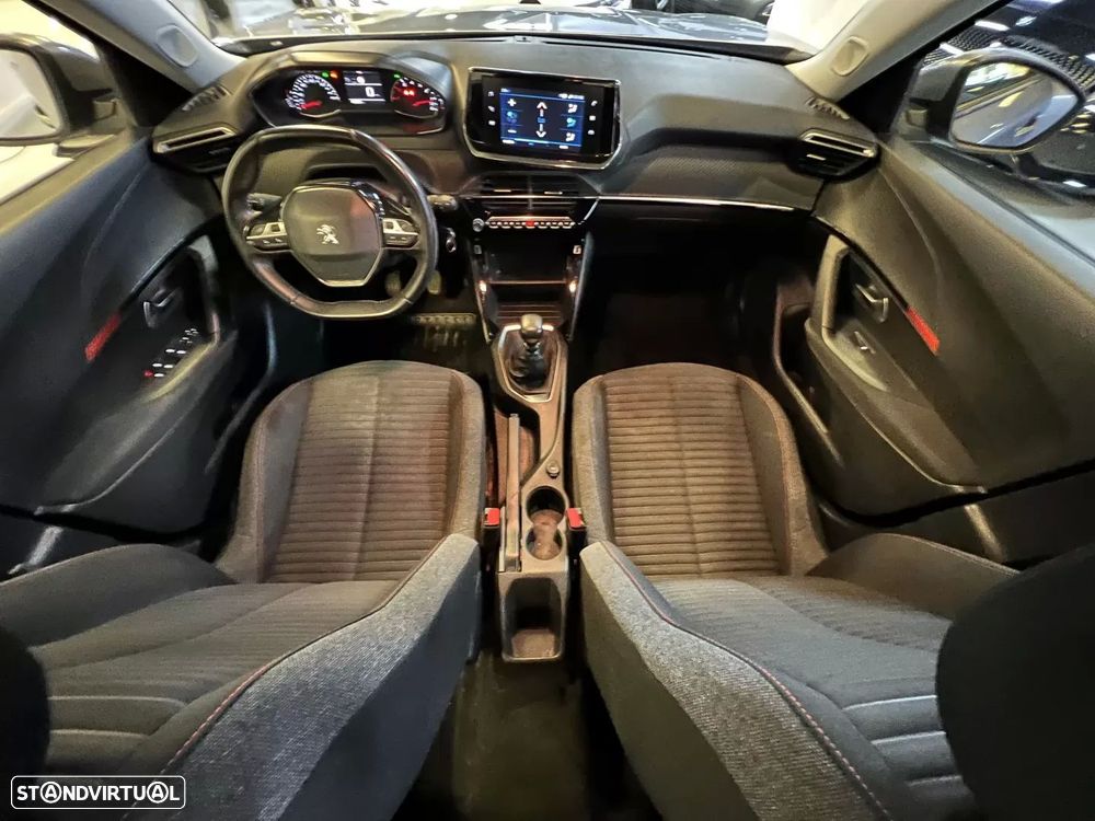 Peugeot 2008 1.2 PureTech Active - 5