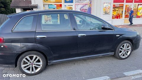 Fiat Croma 1.9 JTD Dynamic - 3