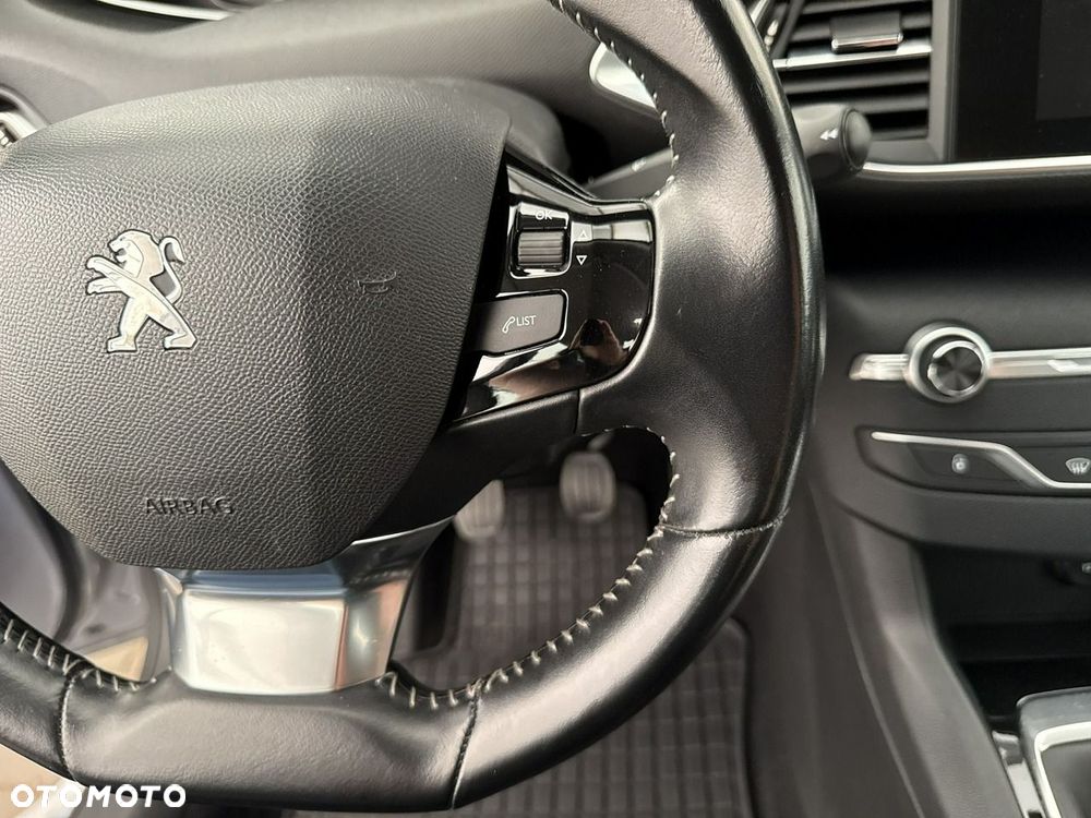 Peugeot 308 - 28