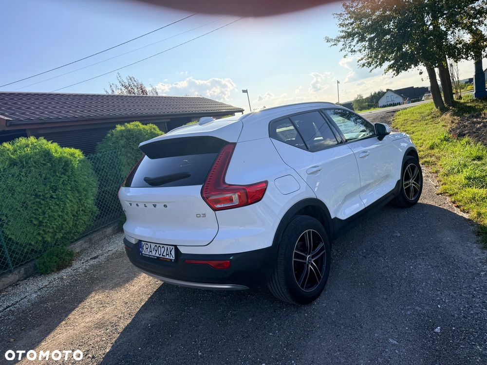 Volvo XC 40 D3 Momentum Pro - 8
