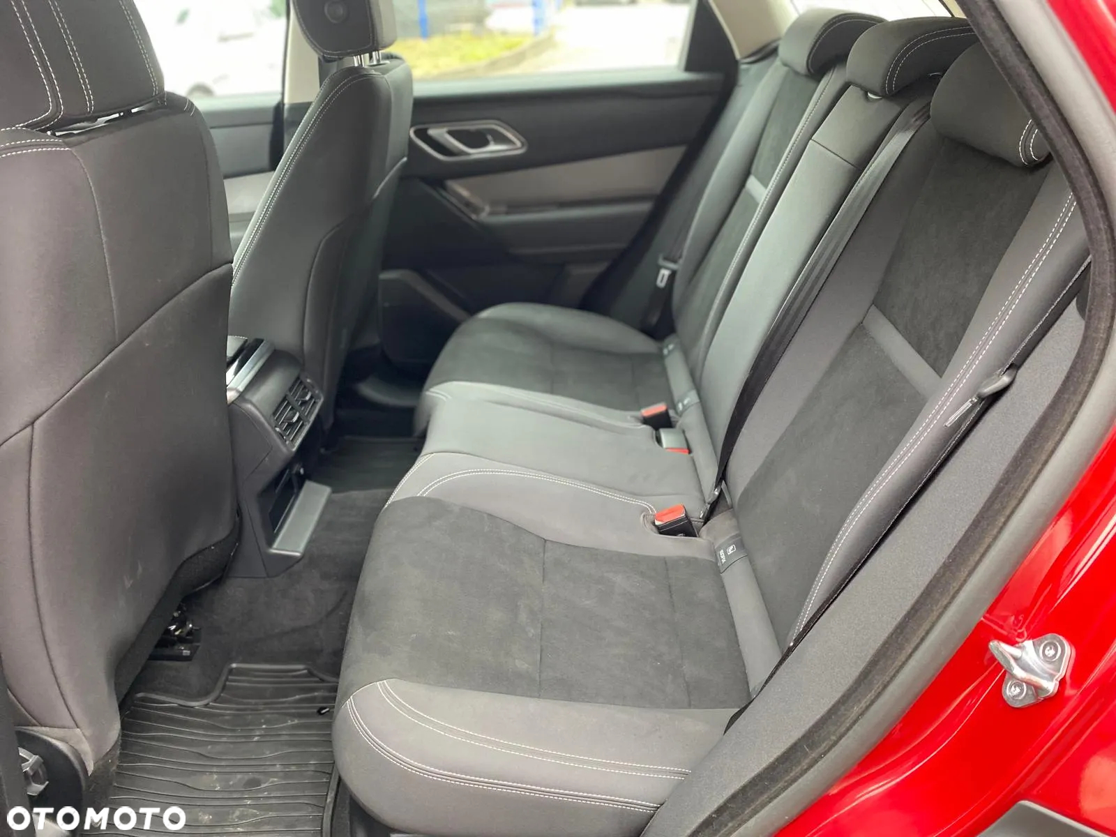 Land Rover Range Rover Velar 2.0 TD4 - 11
