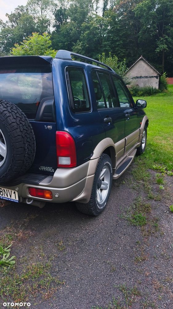 Suzuki Grand Vitara ver-2-5-v6 - 23