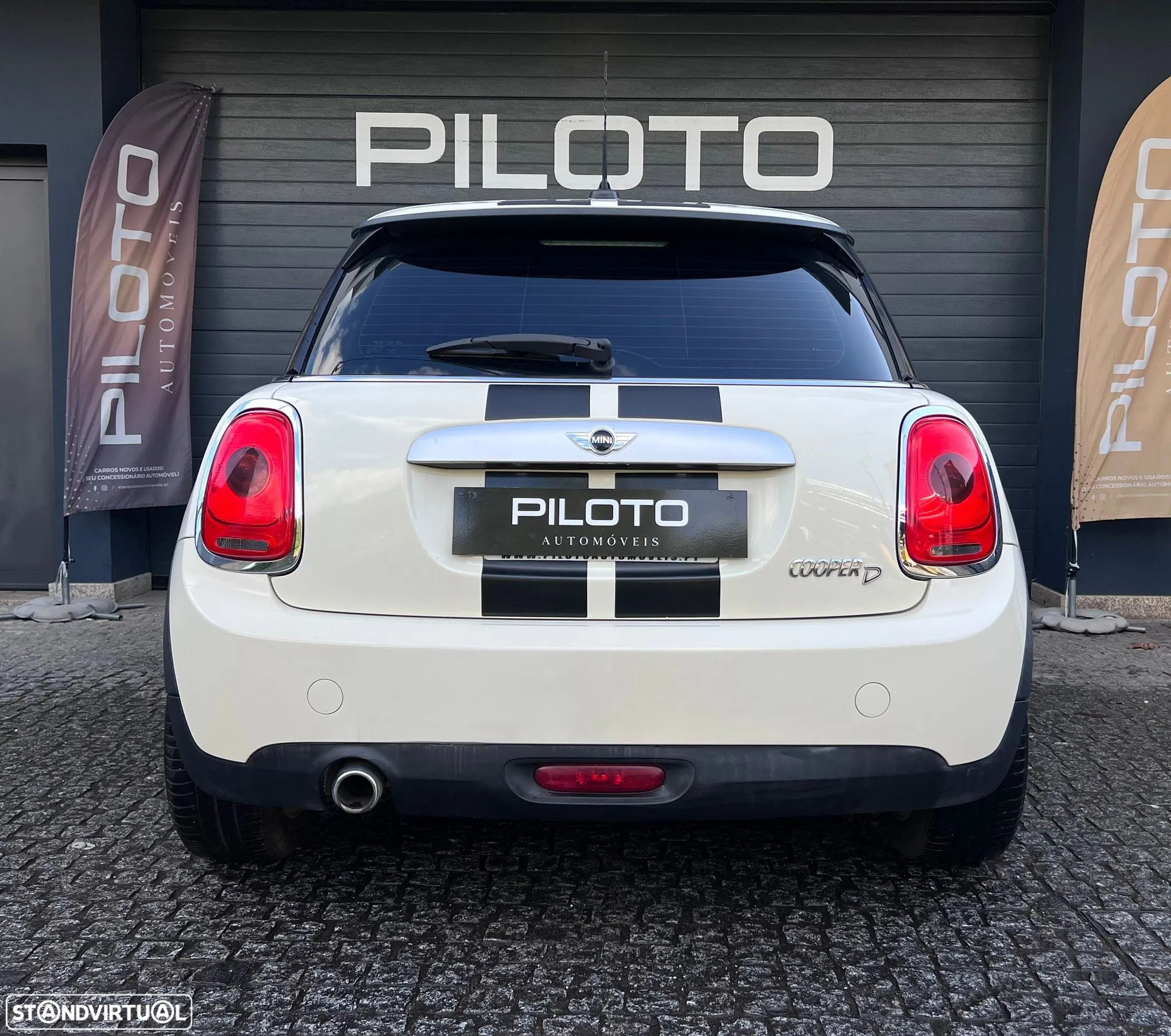 MINI 3 Portas Cooper D - 6