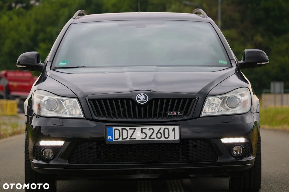 Skoda Octavia 2.0 TDI DPF RS DSG - 19