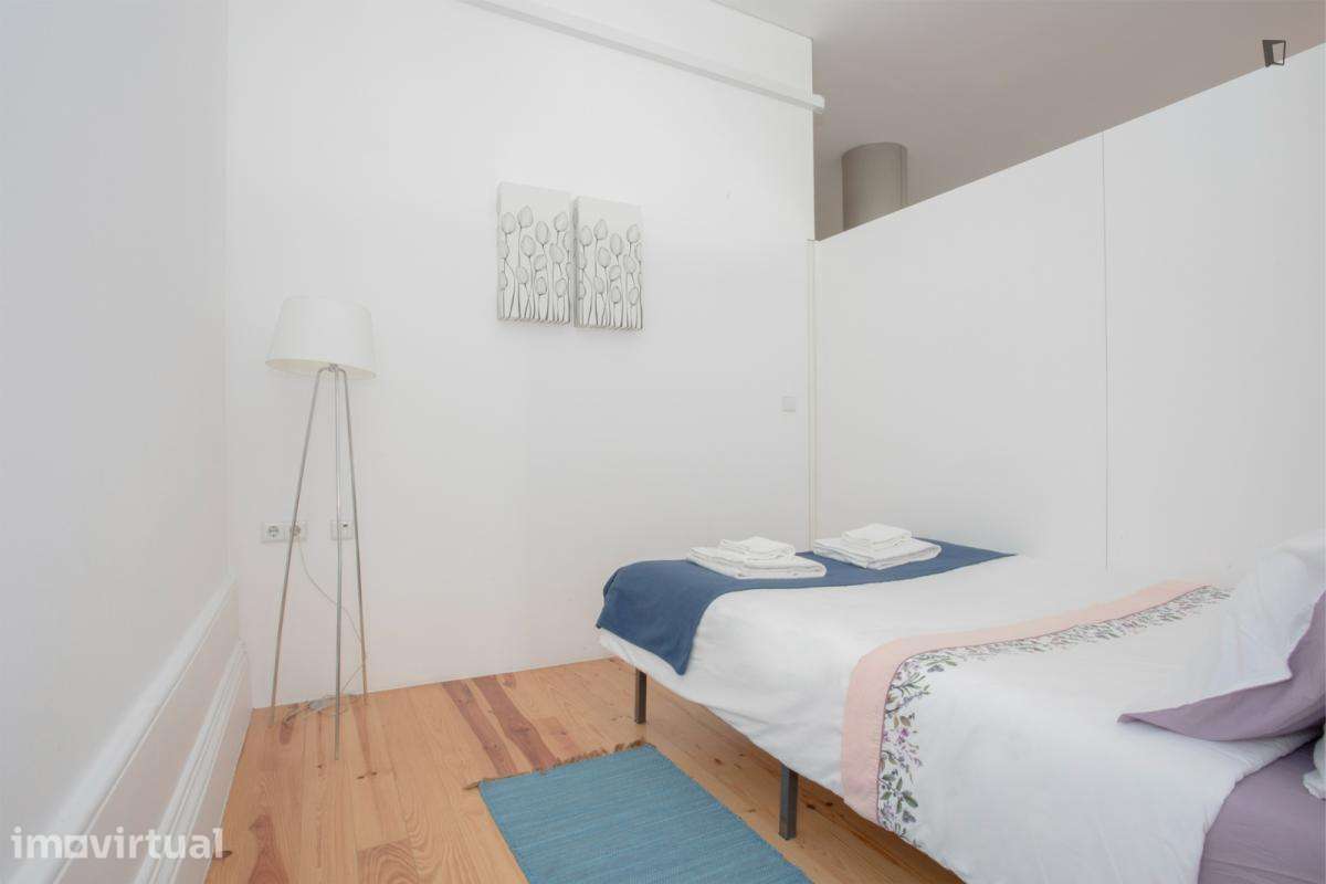 Apartamento com 2 quartos - localizado em Santo Ildefonso Porto - Grande imagem: 2/35