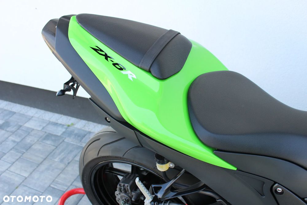 Kawasaki ZXR - 14