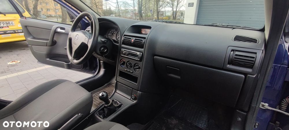 Opel Astra 1.4 - 25