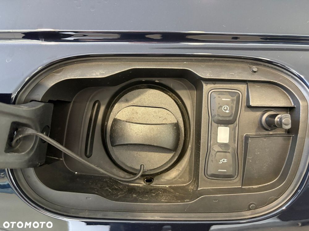 Audi A8 - 14
