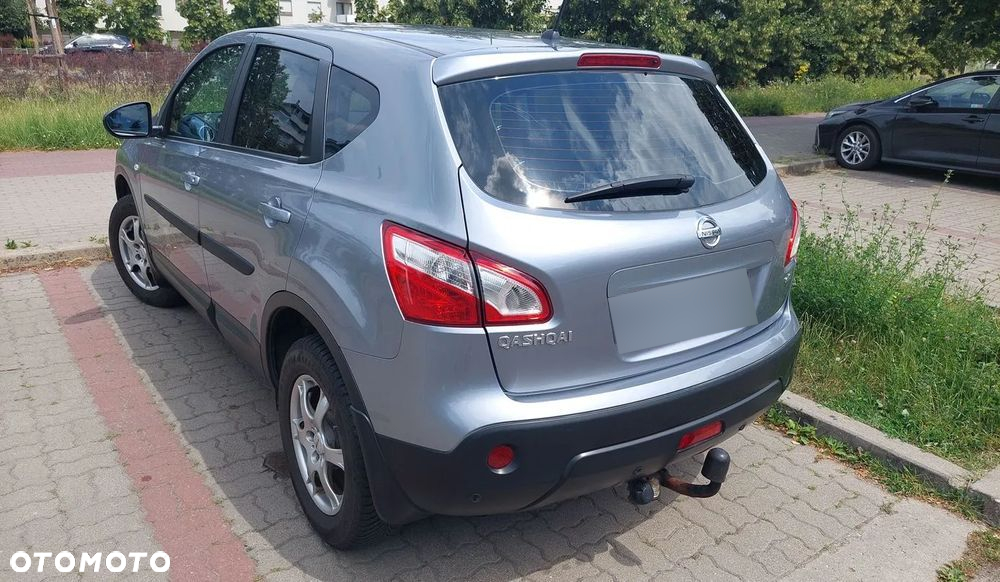 Nissan Qashqai - 2