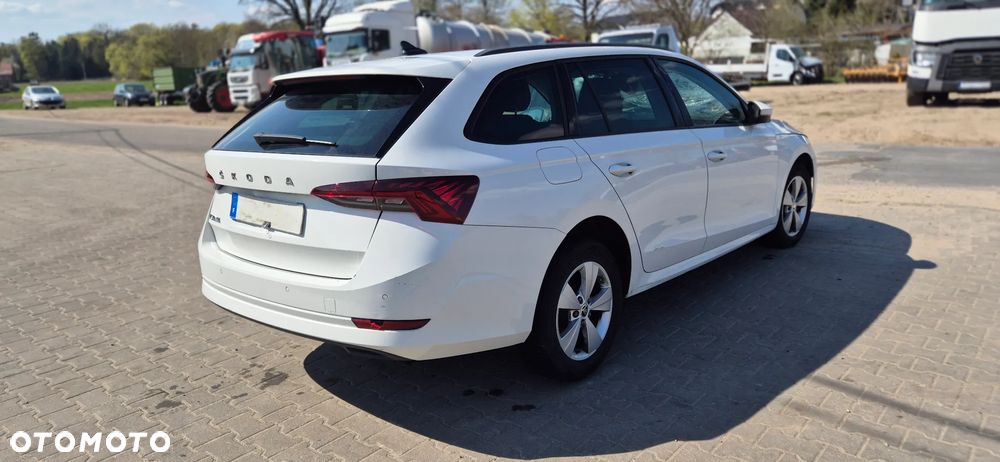 Skoda Octavia 2.0 TDI 4x4 Ambition DSG - 16