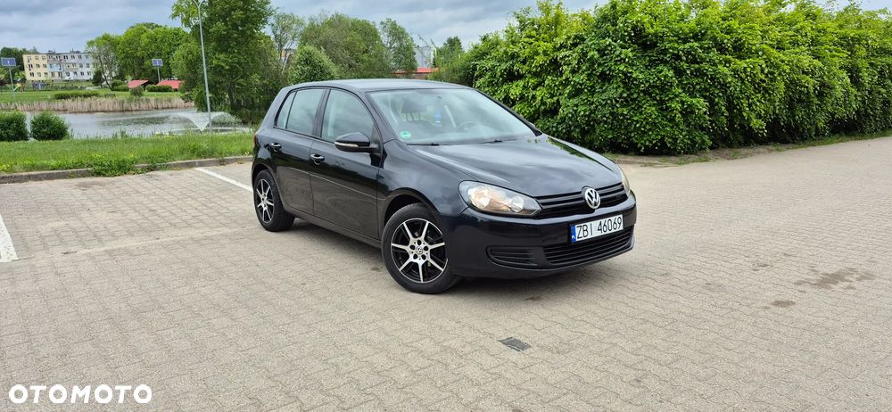 Volkswagen Golf 1.6 Trendline - 1