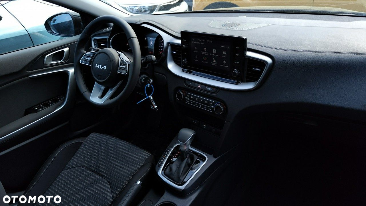 Kia Ceed - 19