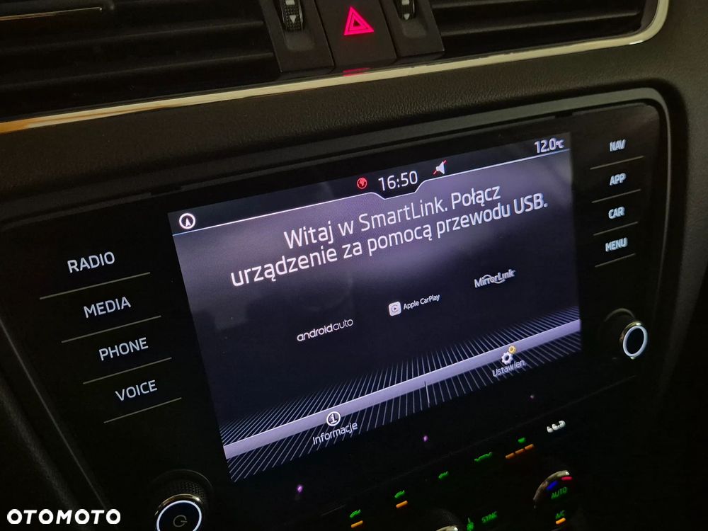 Skoda Octavia 1.8 TSI DSG Clever - 13