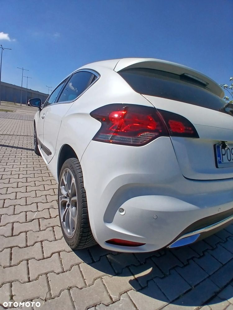 Citroën DS4 1.6 THP SportChic - 6