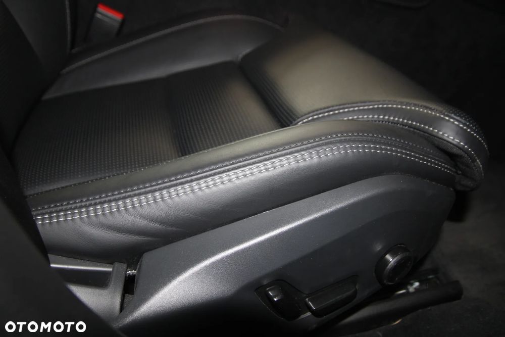Volvo S90 T8 AWD Plug-In Hybrid Inscription - 31