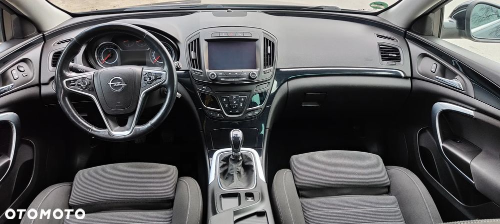 Opel Insignia 1.4 T Cosmo S&S - 25