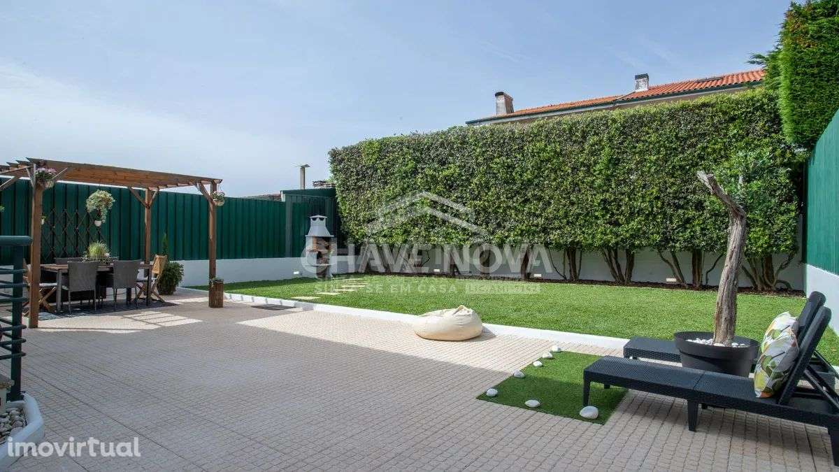 Moradia T4+1 com jardim | Gulpilhares / Miramar ESP/00257/CO - Grande imagem: 3/25