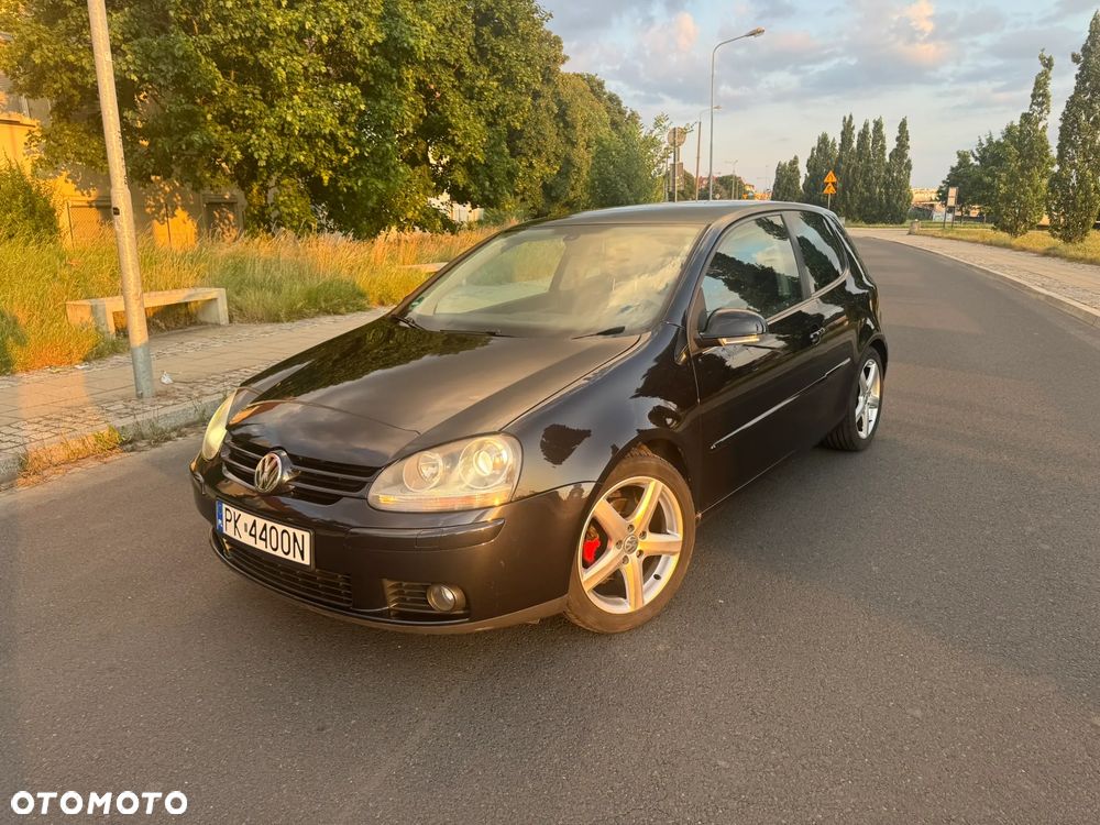 Volkswagen Golf 1.6 Q-Line - 2