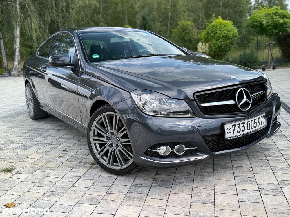 Mercedes-Benz Klasa C 250 CGI BlueEff - 5